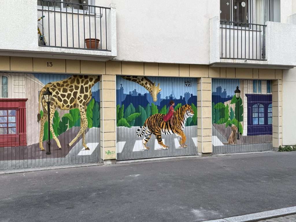 Street Art Paris For Sale Giraffe and Tiger